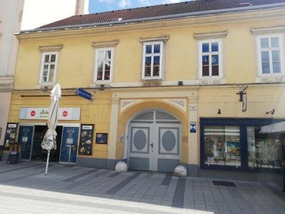 Nette Altbauwohnung im Zentrum