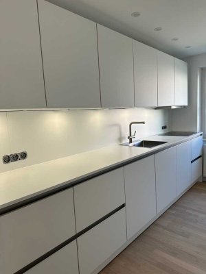Exklusive 3-Zimmer Wohnung mit neuem Bad, Böden und Küche