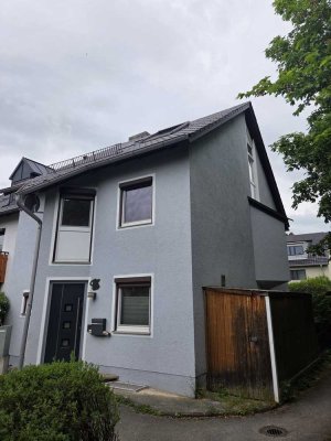 Zuhause mit viel Platz in Pasing