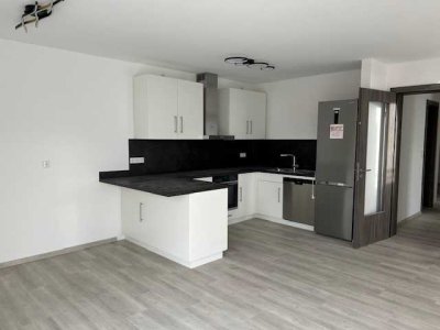 Erstbezug: Wohnung KfW40-plus, 97qm + Kfz-Stellplatz, Balkon und Abstellkammer