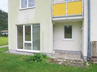 Günstige 2-Zimmerwohnung im Erdgeschoss mit Terrasse