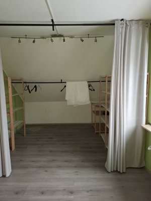 Schon Vermietet: 2 Zimmer DG 65m²