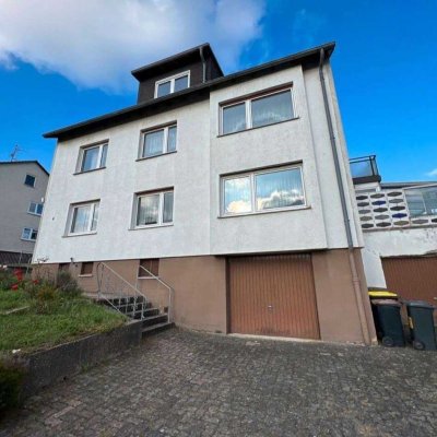 Charmante 4 ZKB mit Balkon und schönem Ausblick über KS