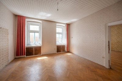++ The Hilscher ++ sanierungsbedürftige 1,5-Zimmer-Wohnung in sehr guter Lage! mit Balkon-Option