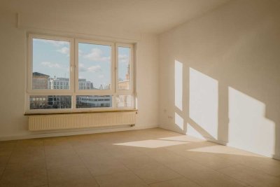 Helle renovierte 3-Zimmer-Wohnung im Herzen Ludwigshafens mit Blick zum Rhein (Nähe Uni Mannheim)