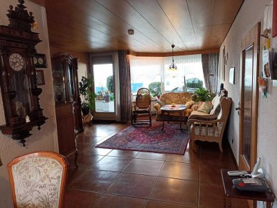 Eigentumswohnung mit schöner Aussicht und Garage