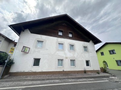 Oberhofen: Sanierungsbedürftiges Einfamilienwohnhaus mit Potential - Perfekt für Handwerker!