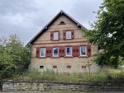 Wohnhaus mit Charme und großem Grundstück in zentraler Lage von Boxberg