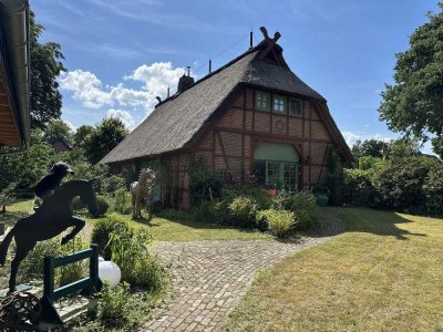 Charmantes Reetdachfachwerkhaus