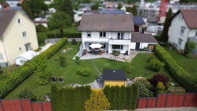 Einfamilienhaus auf traumhaften Grundstück