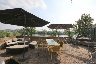 Seniorengerechte 2-Zimmer-Wohnung mit großer Terrasse, Moselblick, Doppelparker und Aufzug!