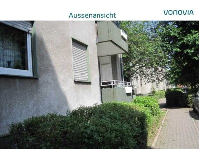 Bald vollständig renovierte 2,5-Zimmer-Wohnung mit Balkon