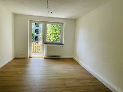 Sanierte 3-Zimmer-Wohnung mit Balkon und Stellplatz im beliebten Ostenviertel von Regensburg
