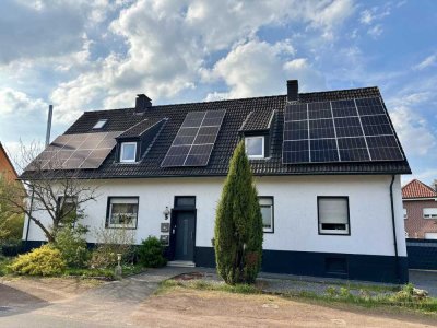 Großzügige Dachgeschosswohnung mit Terrasse und Garten
inkl. Schwedenhaus in Haltern-Lippramsdorf