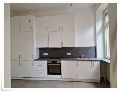 Moderne 4-Zimmer-Wohnung mit Terrasse und Einbauküche nahe Hauptbahnhof