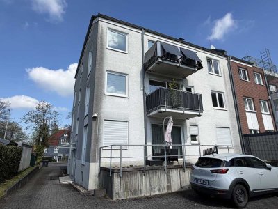 2-Zimmer Wohnung mit Balkon und Stellplatz.
