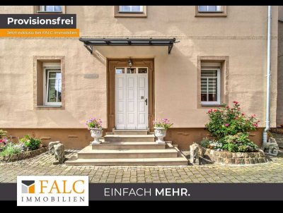 Juwel mit Liebe zum Detail – stilvolles Mehrfamilienhaus trifft Eventscheune in perfekter Harmonie