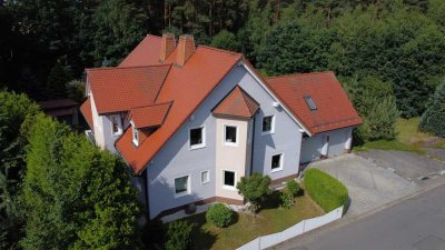 Familienfreundlich und vielseitig - Mehrgenerationenhaus in Immenreuth