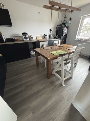 Schöne 3 Zimmer Wohnung mit zwei Balkonen an der Alexanderhöhe!