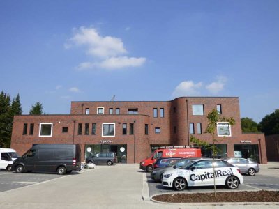 Geräumige 2- Zimmer Wohnung direkt an der Alexanderstraße!