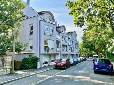 3-Zimmer-EG-Terrassenwohnung mit EBK und Duplexparker nähe Fürther Wiesengrund
