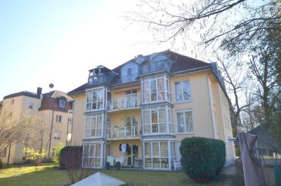 ETW (Maisonette) in DD Klotzsche - Parkett, Balkon, EBK, TG
