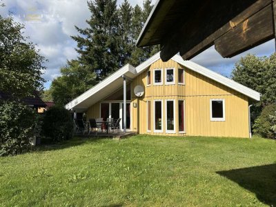 Wohnhaus in Holzständerbauweise im skandinavischen Stil - inmitten der Mecklenburgischen Seenplatte!