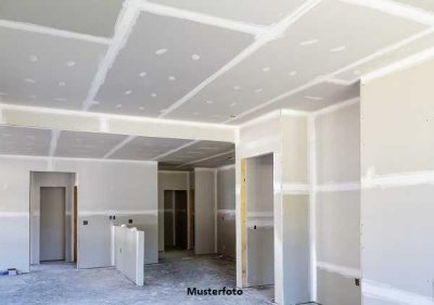 Freistehendes Einfamilienhaus im Rohbauzustand