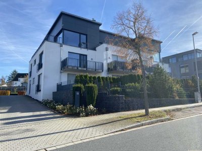 Sehr schöne 3-Zimmer-Wohnung mit Balkon in Weiden-Ost am "Schirmitzer Weg" zu vermieten!