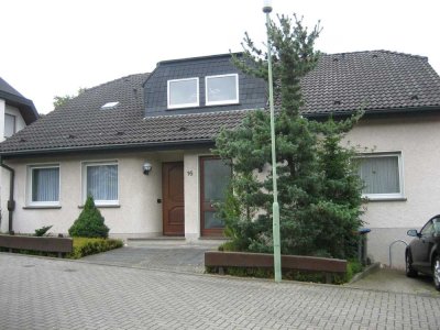 Hagen-Holthausen, Komfortable 3 Zimmer-DG-Wohnung