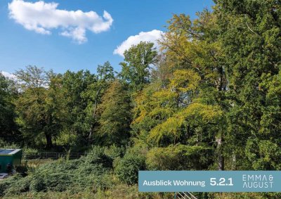 Sonnenstunden & Parkblick vom überdachten Balkon – 4-Zimmer-Wohntraum für Familien in Groß Borstel