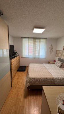 Erdgeschosswohnung Neubau 80m2 mit Garten und Garage