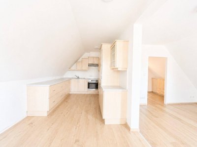 ++ ST. PETER ++ Lichtdurchflutete 3-Zimmer-Maisonettewohnung inkl. zwei Außenstellplätzen – bezugsfrei ab Juli