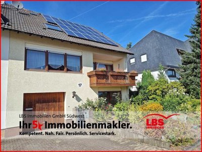 1 Familienhaus mit ELW in Neuenbürg