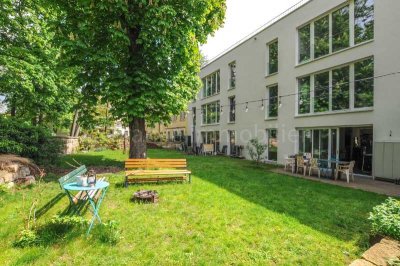 Äußere Neustadt - frei werdende, moderne 4-Zimmer-Terrassenwohnung mit eigenem Garten