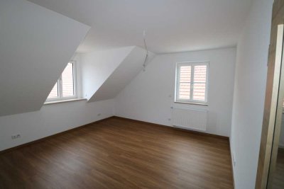 Perfekter Grundriss für 2 Zimmer im DG. Hier fühlt man sich gleich zuhause!