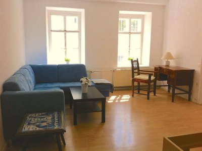 Renovierte Garconniere in exklusiver zentrumsnaher Lage/ Arenberg, 10min zu Fuß ins Zentrum.