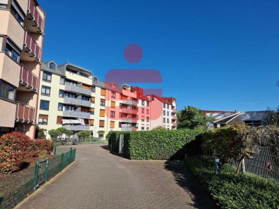 Modernisierte Eigentumswohnung in gepflegter Wohnanlage - Tiefgaragenstellplatz inklusive
