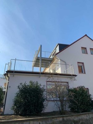 Moderne 4-Zimmer-Wohnung mit großer Süd-Terrasse