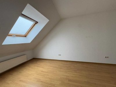 IK | Dittweiler - Helle 3 ZKB Dachgeschoßwohnung