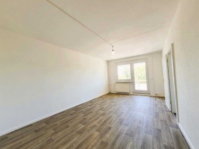 Wohnen mit Ausblick – 2 Zimmer nahe Kulkwitzer See ab 15.07.2025