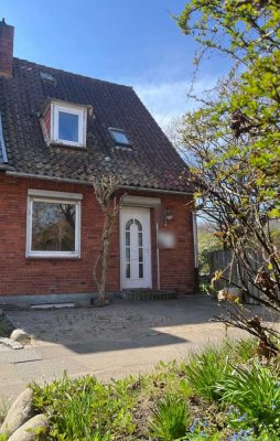 Reihenendhaus mit Potenzial in Schönkirchen