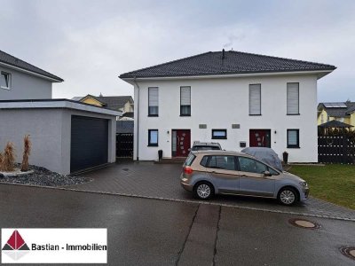 Neuwertige sehr gepflegte 2 Doppelhaushälften 79848 Bonndorf, für Großfamilien. Mehrgenerationenhaus