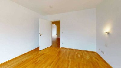 HELL | 2-Zimmer-Wohnung mit Südbalkon