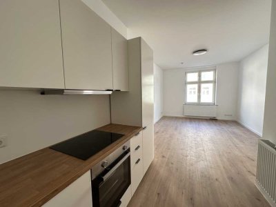 *VOLL RENOVIERT* - Apartment in zentralster Lage