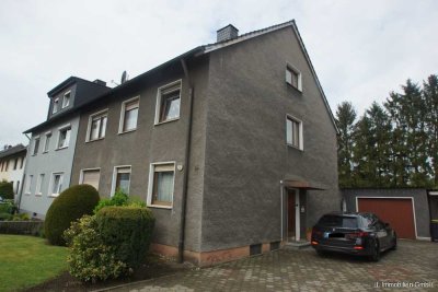 Doppelhaushälfte mit Einliegerwohnung bei unverbaubarer Aussicht