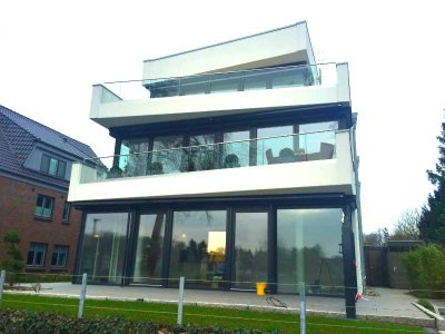 Wohnen in einer stufenlosen, TOP 3-Zimmer-Luxuswohnung in 1. Reihe am Nord-Ostsee-Kanal!