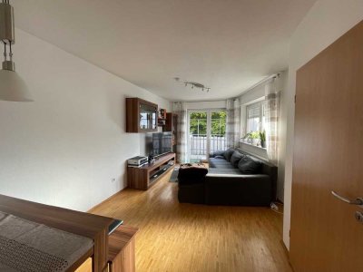 Helle 2-ZKB-Wohnung mit Balkon im Herzen der Stadt