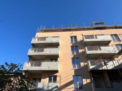 MIT BALKON ZUR RUHIGEN SÜDSEITE