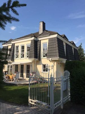 Luxuriöses Villenanwesen mit einzigartigem Charme in begehrter Lage von Königstein-Schneidhain!